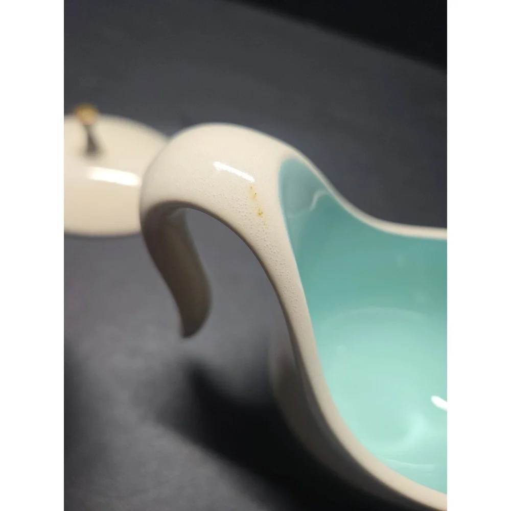 Taylor Smith Taylor Ever Yours Boutonniere Gravy Boat/ Sauce/Sugar Bowl w Lid
